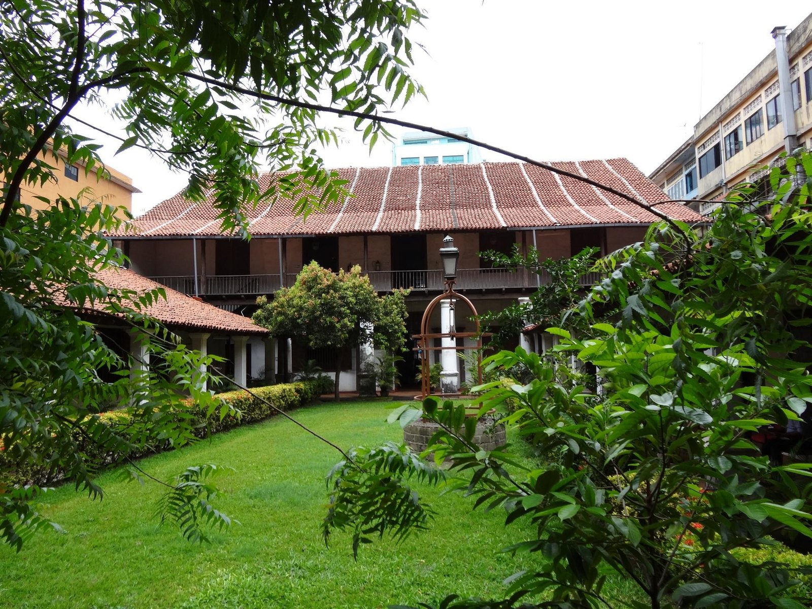 Dutch Colonial Landmark 1