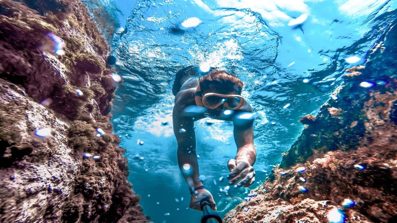 Hikkaduwa Snorkeling