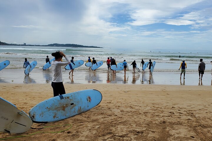 Weligama Surf Lessons 2